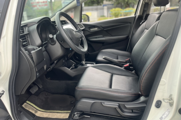 Honda Fit (Imported) 2019 car image #13