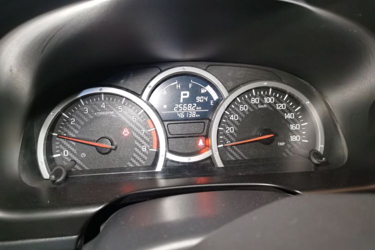 Suzuki Jimny (Imported) 2015 изображение автомобиля #13