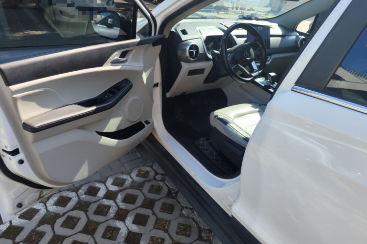 BYD Yuan 2021 car image #13