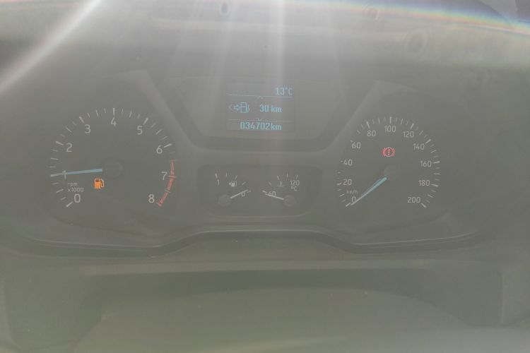 Ford Transit 2022 car image #13