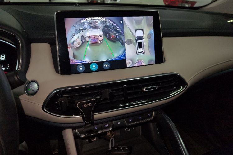 MG Pilot 2021 car image #13