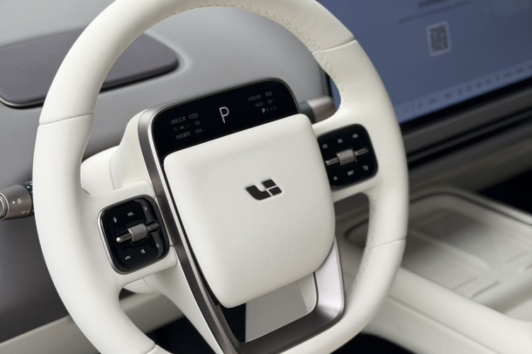 Li i8 2025 изображение автомобиля #13