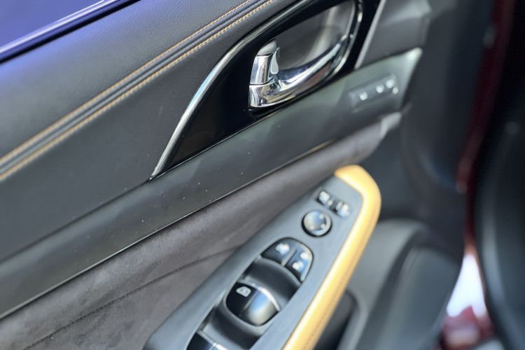 Nissan Maxima 2016 immagine di auto #13