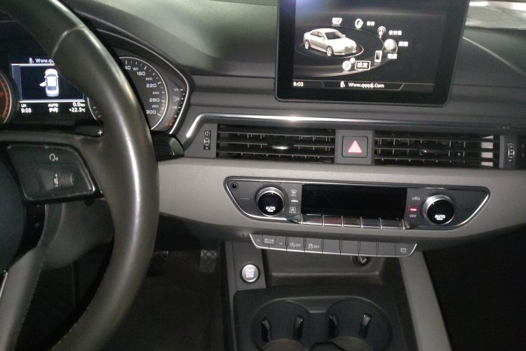 Audi A4 2017 car image #13