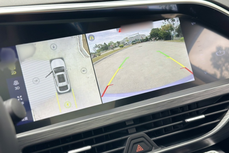 GEELY Tugella 2020 car image #13