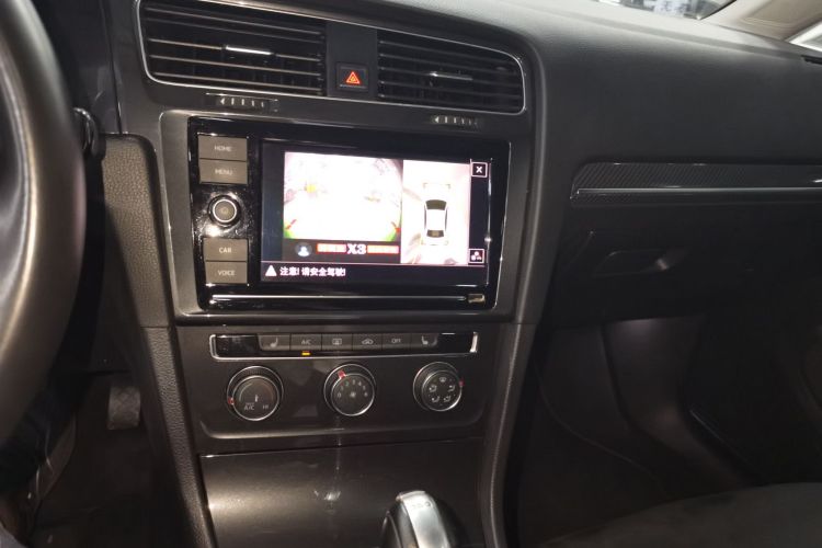 Volkswagen Golf 2019 #13 Volkswagen Golf 2019 car image #13