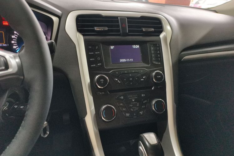 福特 蒙迪欧 2015 汽车图片 #13