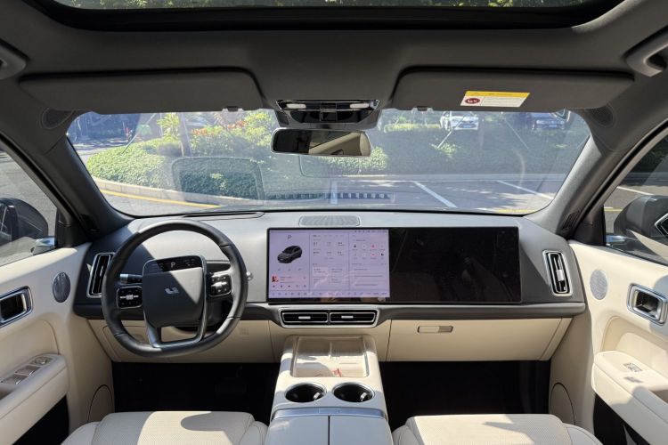 Li L8 2024 изображение автомобиля #13