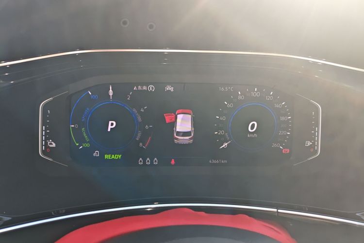 Volkswagen Tayron GTE 2021 #13 Volkswagen Tayron GTE 2021 car image #13