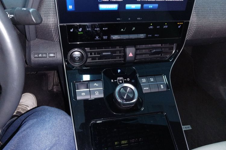 丰田 一汽丰田bZ4X 2023 汽车图片 #13