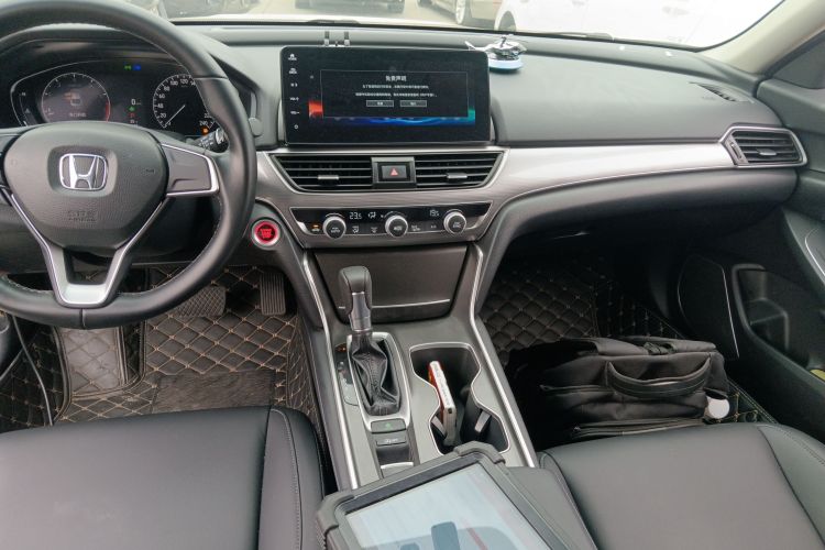 BYD F3R 2022 #13 BYD F3R 2022 car image #13