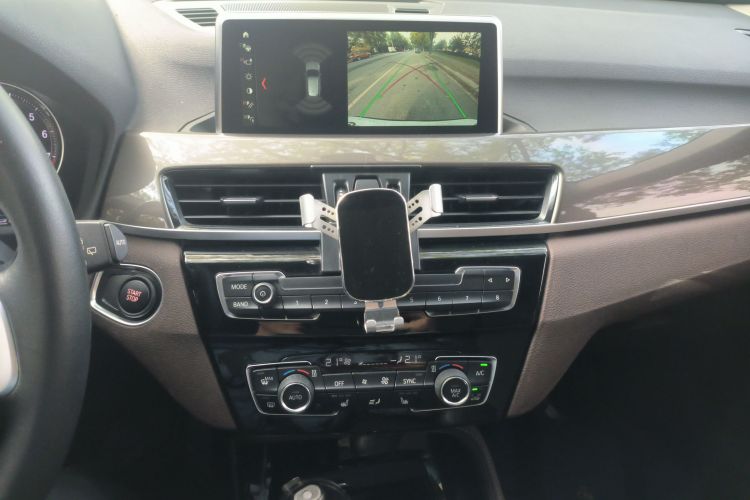 BMW X1 New Energy 2018 car image #13