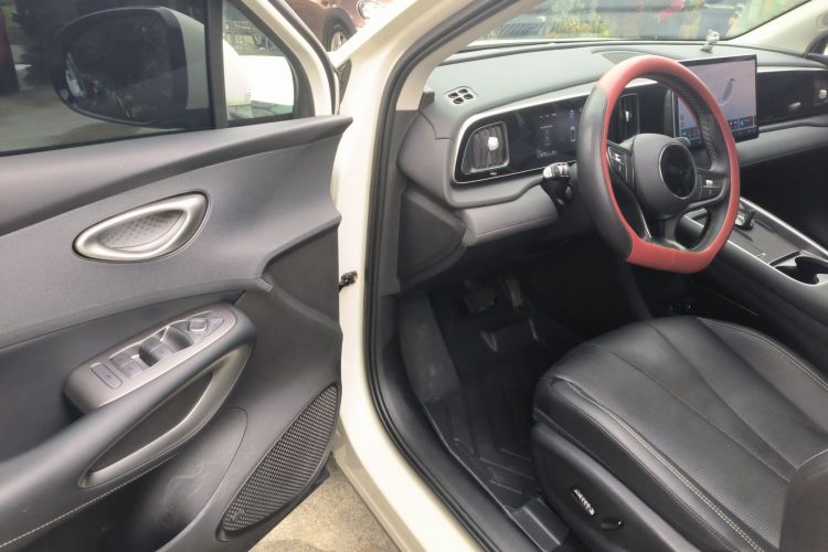 BYD Sea Lion 05 EV 2025 #13 BYD Sea Lion 05 EV 2025 car image #13