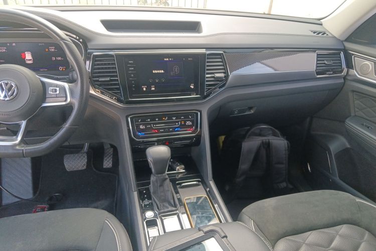 Volkswagen Teramont 2020 car image #13