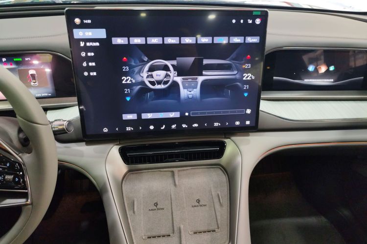 Denza DENZA 2023 صورة سيارة #13