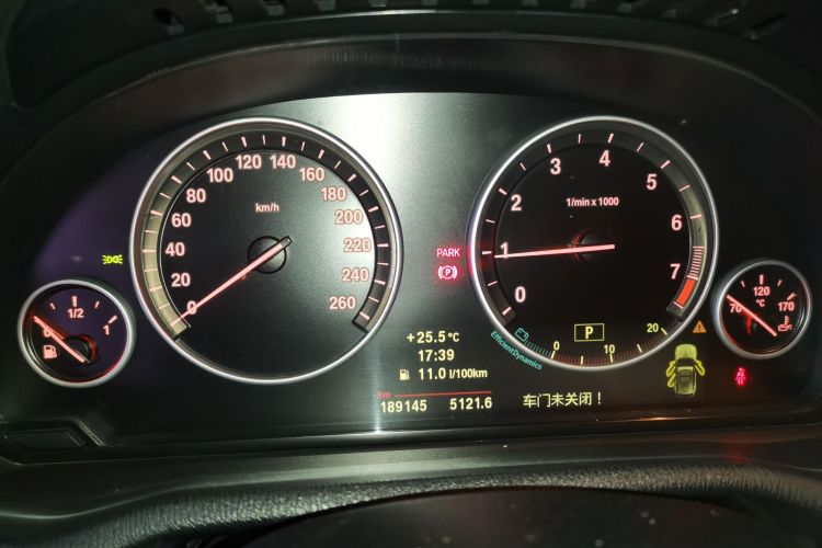 BMW X3 (Imported) 2011 imagen de coche #13