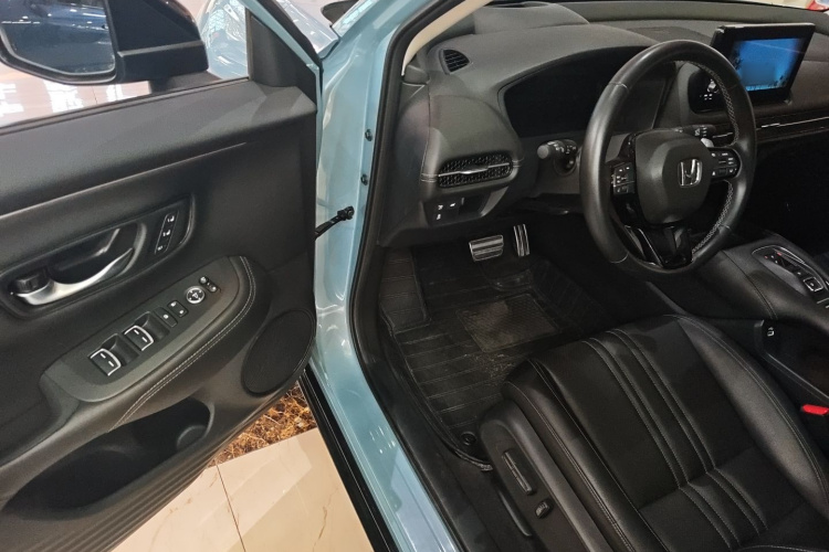 Honda ZR-V 2023 #13 Honda ZR-V 2023 car image #13