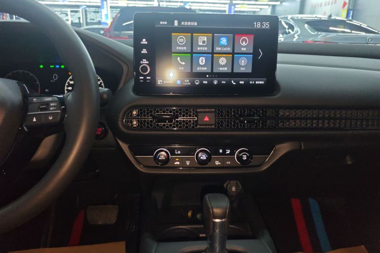 Honda HR-V 2024 изображение автомобиля #13