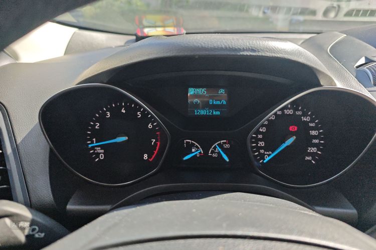 Ford Kuga 2019 #13 Ford Kuga 2019 car image #13