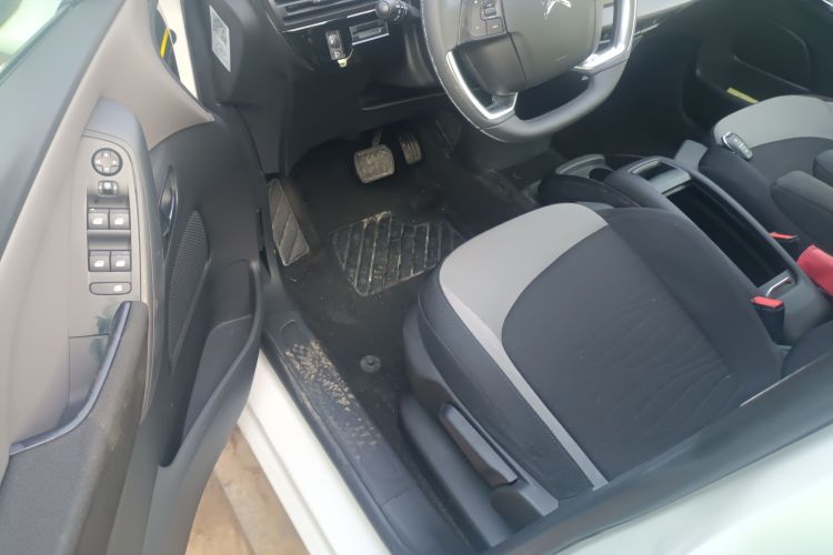 Citroen C4 PICASSO 2018 car image #13