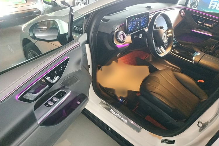 Mercedes-Benz EQE Class 2022 #13 Mercedes-Benz EQE Class 2022 car image #13