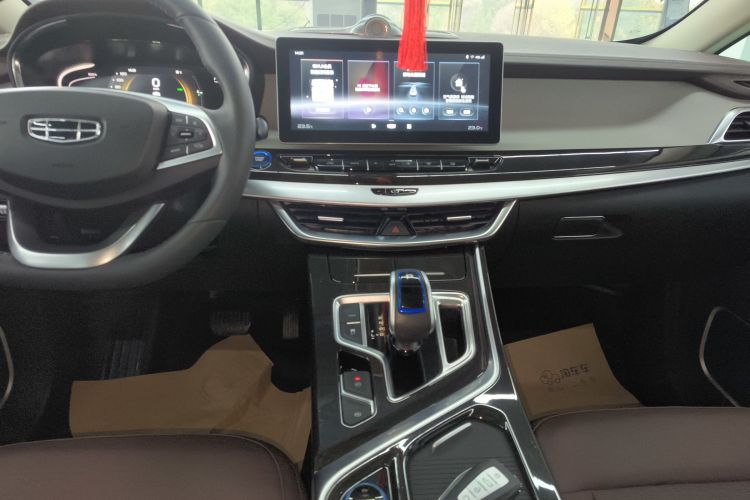 GEELY JiaJi New Energy 2021 car image #13