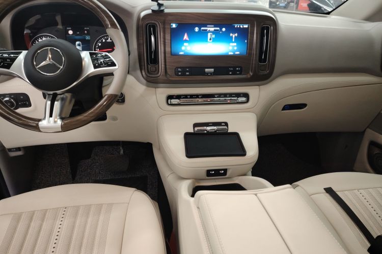 Mercedes-Benz Vito 2024 #13 Mercedes-Benz Vito 2024 car image #13