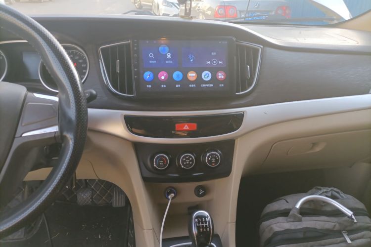 五菱汽车 五菱730 2021 汽车图片 #13