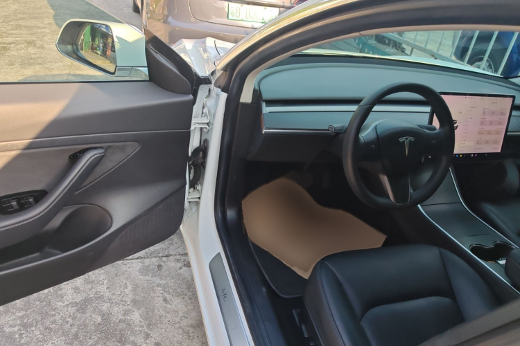 特斯拉 Model 3(进口) 2019 汽车图片 #13