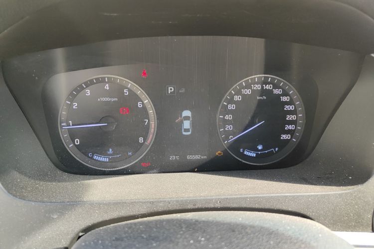 Hyundai Sonata NFC 2015 immagine di auto #13