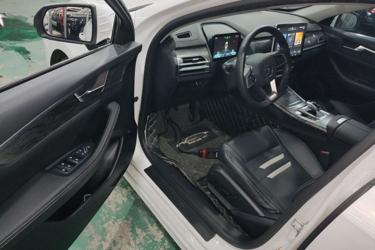 BYD Qin Pro New Energy 2018 immagine di auto #13