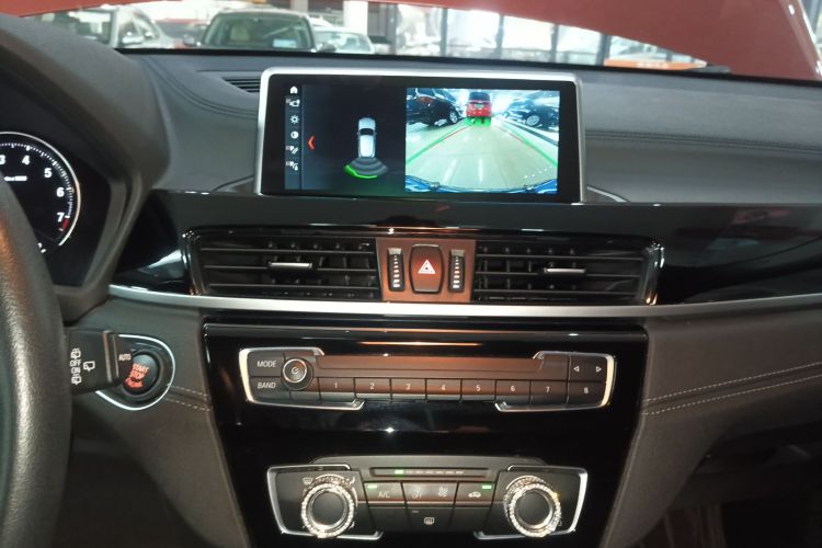 BMW X2 2019 #13 BMW X2 2019 car image #13