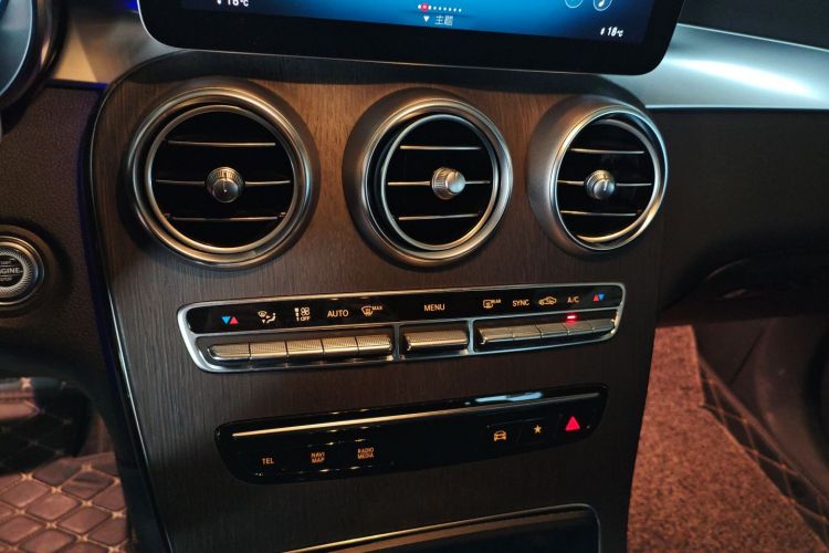 Mercedes-Benz GLC Coupe 2021 imagem de carro #13