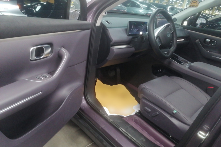 零跑汽车 零跑C10 2025 汽车图片 #13