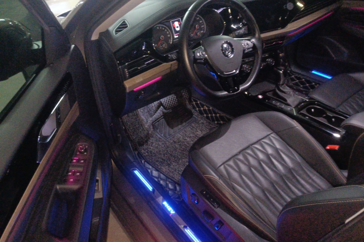 Volkswagen Passat New Energy 2019 #13 Volkswagen Passat New Energy 2019 صورة سيارة #13