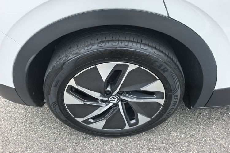 Volkswagen ID.4 Crozz 2023 #13 Volkswagen ID.4 Crozz 2023 car image #13