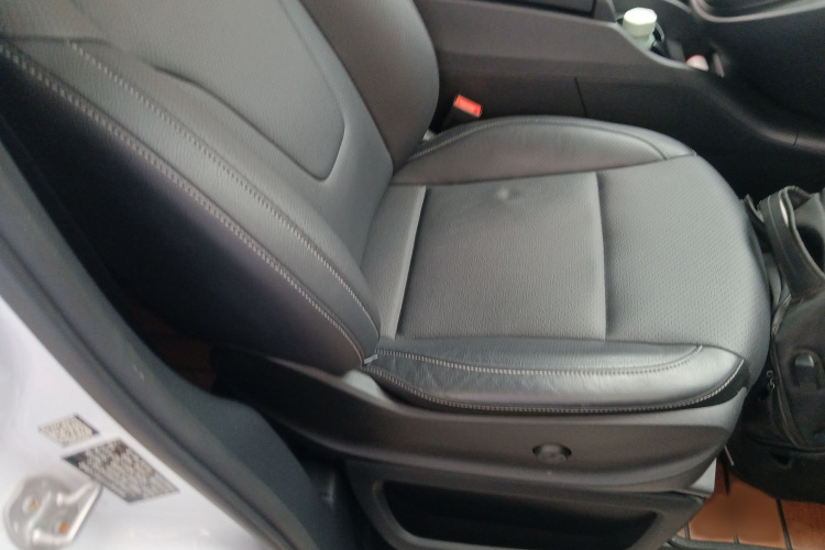 Mercedes-Benz V Class 2022 #13 Mercedes-Benz V Class 2022 car image #13