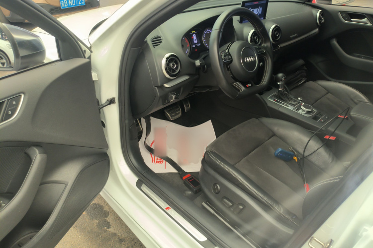 Audi S3 2016 car image #13