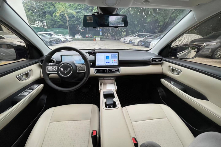 五菱汽车 五菱缤果PLUS 2025 汽车图片 #13