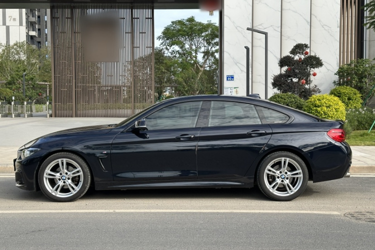 BMW 4 Series 2017 car image #13