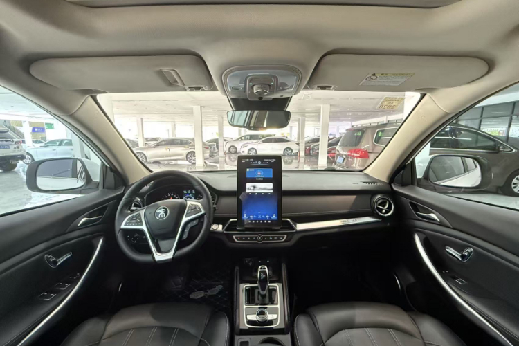 BYD Song New Energy 2018 immagine di auto #13