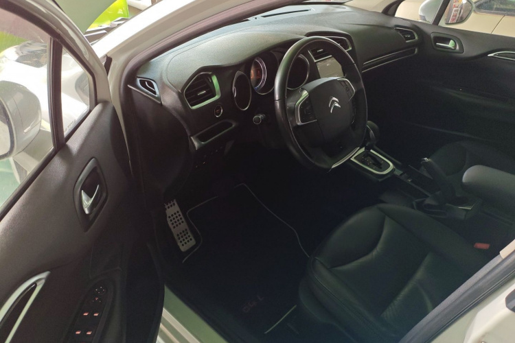 Citroen C4L 2016 image de voiture #13