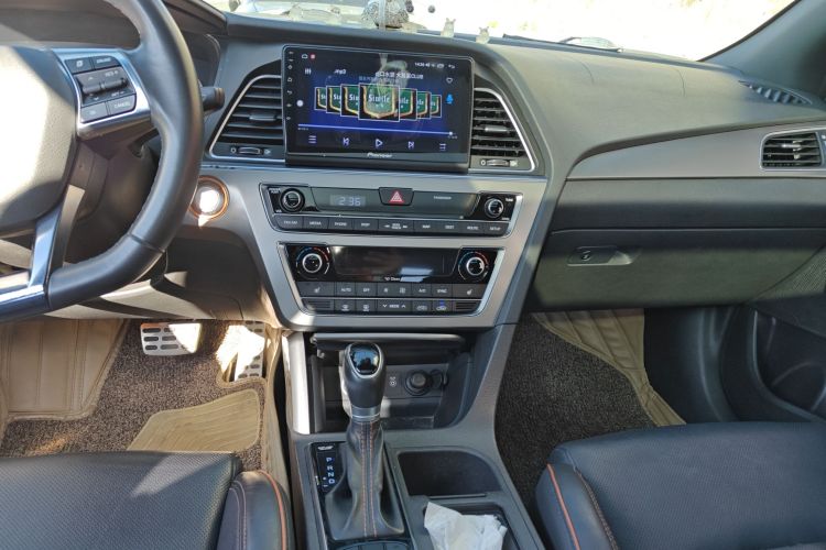 Hyundai Sonata NFC 2015 car image #13