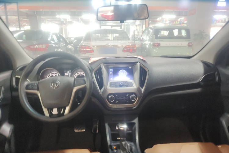 MG GT 2018 #13 MG GT 2018 car image #13