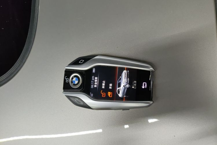 BMW 5 Series New Energy 2019 image de voiture #13