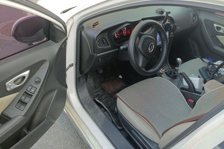 GAC Trumpchi GA3S 2017 #13 GAC Trumpchi GA3S 2017 car image #13