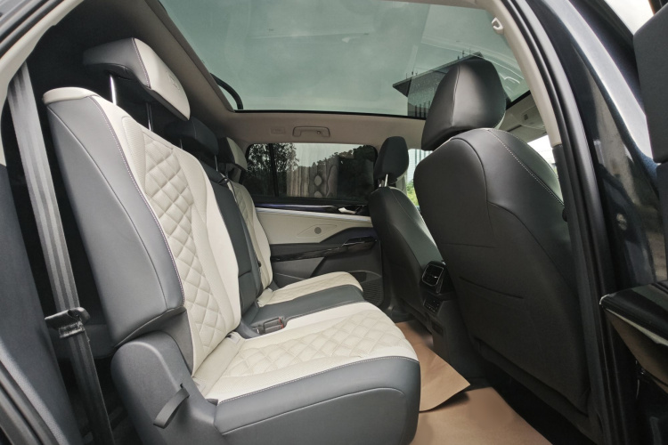 Volkswagen ID.6 Crozz 2021 #13 Volkswagen ID.6 Crozz 2021 car image #13