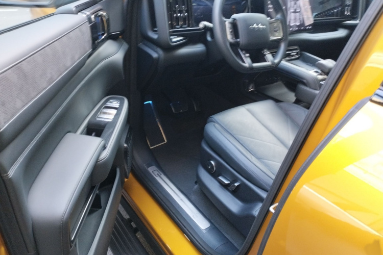 FangChengBao Leopard 5 2023 car image #13