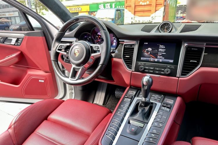 2018 #13 2018 car image #13