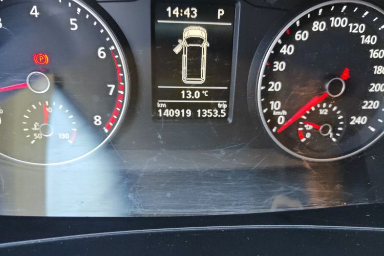 Volkswagen Caravelle 2018 immagine di auto #13